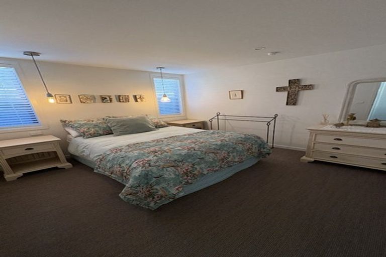 Photo of property in 9 Margaret Avenue, Havelock North, 4130