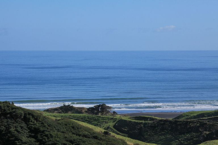Photo of property in 1644a Whaanga Road, Raglan, 3296