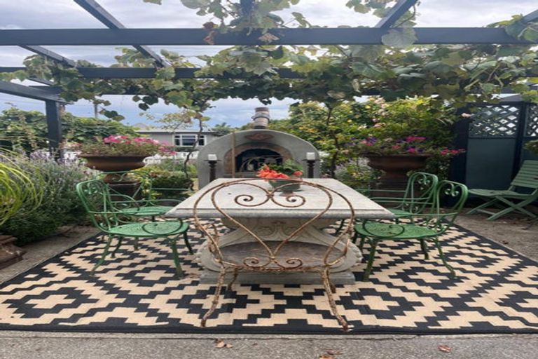 Photo of property in 3 Grange Road South, Haumoana, 4102