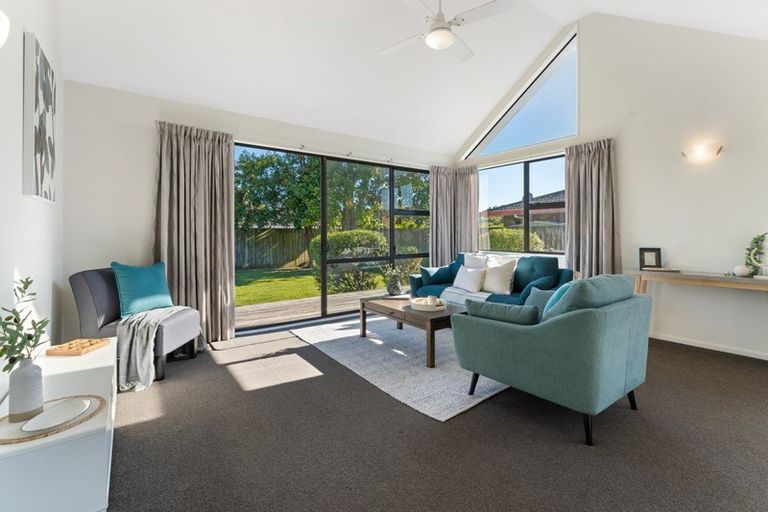 Photo of property in 25 Cedar Drive, Paraparaumu Beach, Paraparaumu, 5032