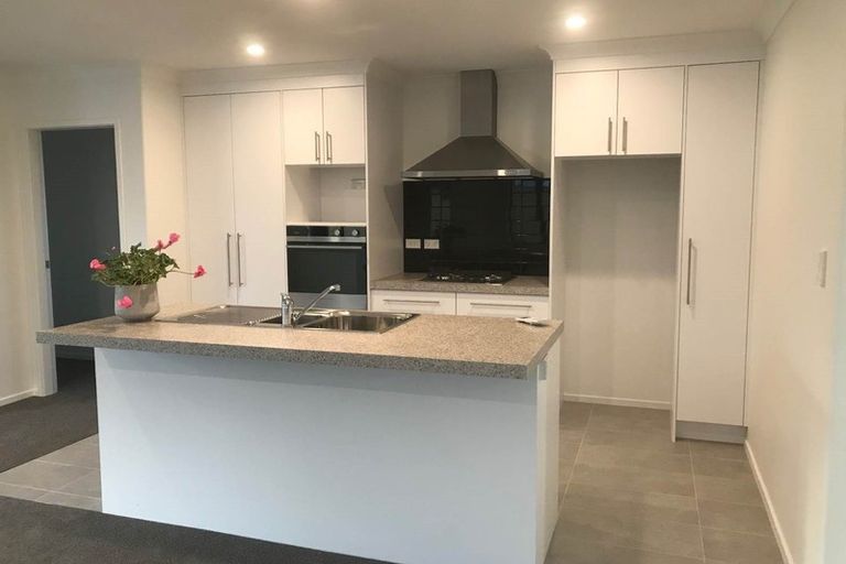 Photo of property in 26 Raki Street, Pukekohe, 2120