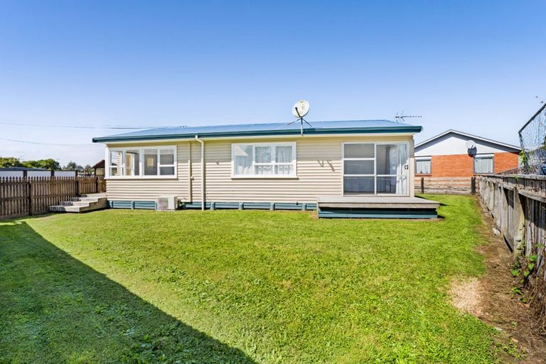 Photo of property in 4 Standish Street, New Plymouth, 4310