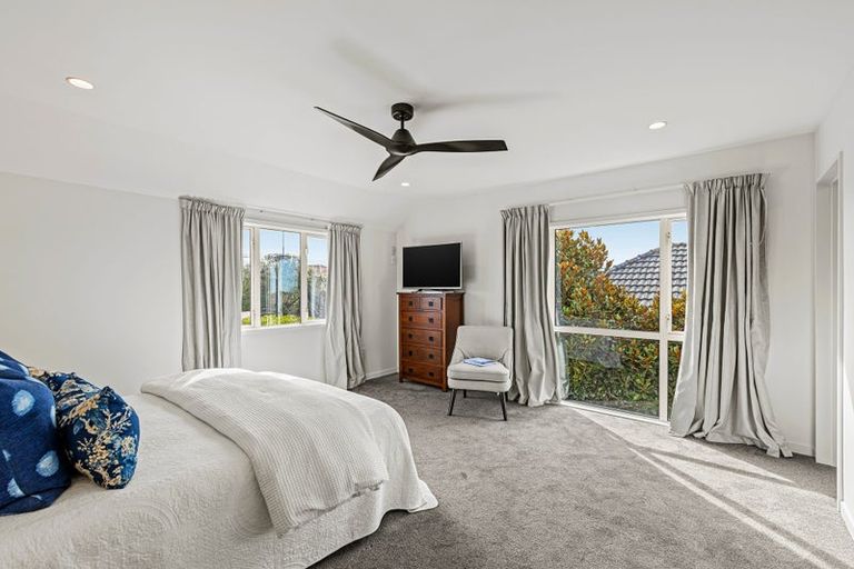 Photo of property in 152 Avonhead Road, Avonhead, Christchurch, 8042