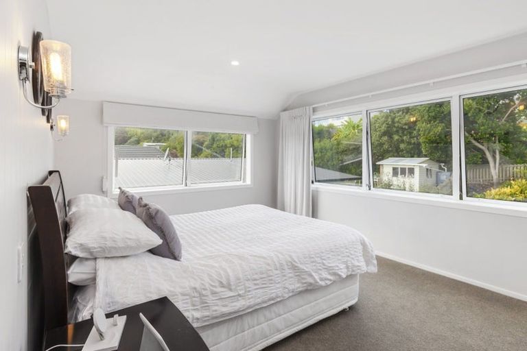 Photo of property in 82 The Circle, Manly, Whangaparaoa, 0930