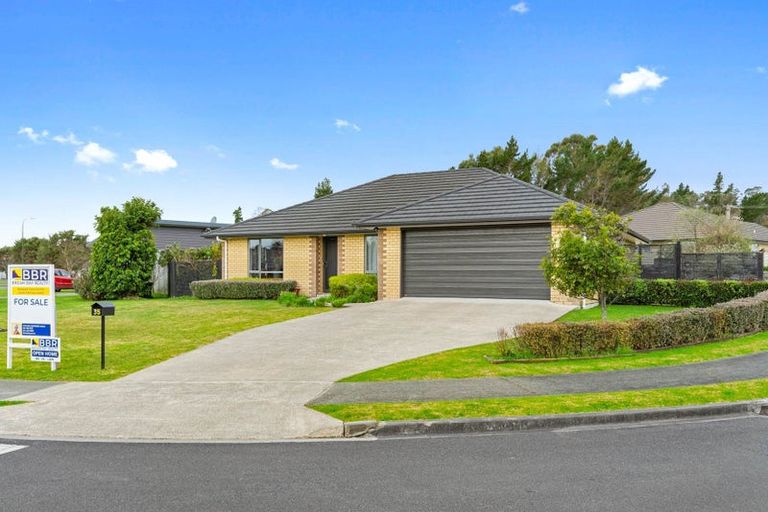 Photo of property in 35 Karo Street, Ruakaka, 0116