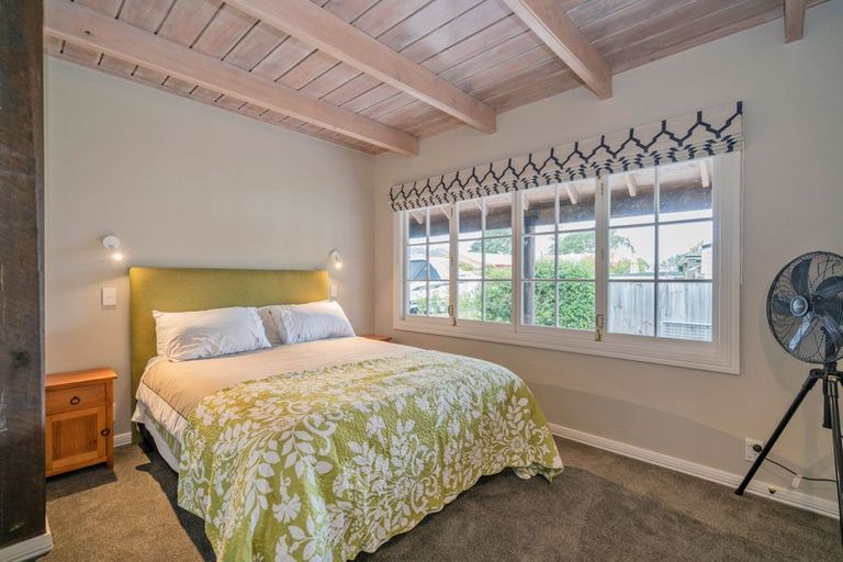 Photo of property in 5 Laura Place, Whitianga, 3510