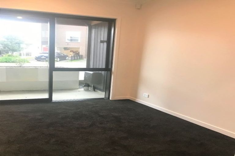 Photo of property in 93 Bomb Point Drive, Hobsonville, Auckland, 0616