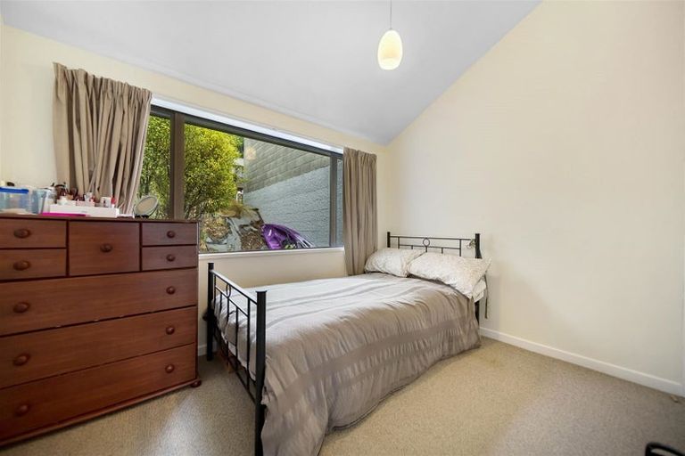 Photo of property in Alpine Meadows Apartments, 135f Fernhill Road, Fernhill, Queenstown, 9300
