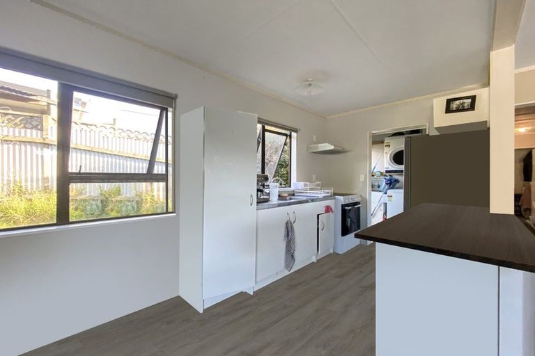 Photo of property in 3a Leinster Avenue, Raumati South, Paraparaumu, 5032