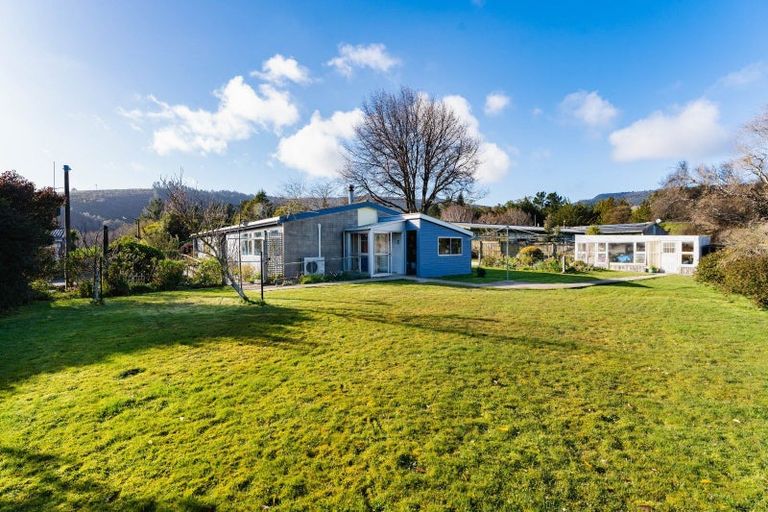 Photo of property in 66 Orokonui Road, Waitati, 9085