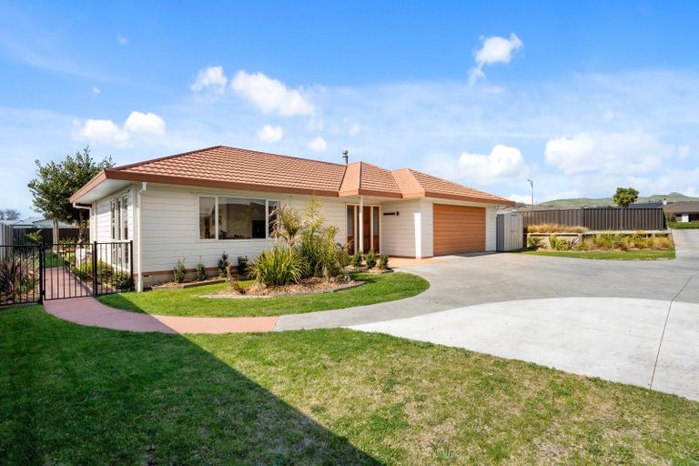 Photo of property in 83 Brookvale Road, Havelock North, 4130
