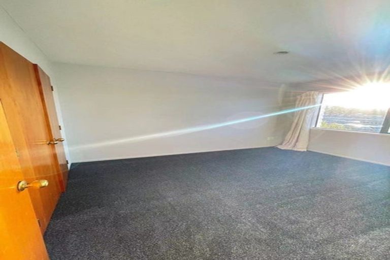 Photo of property in 12/1 Briar Way, New Lynn, Auckland, 0600