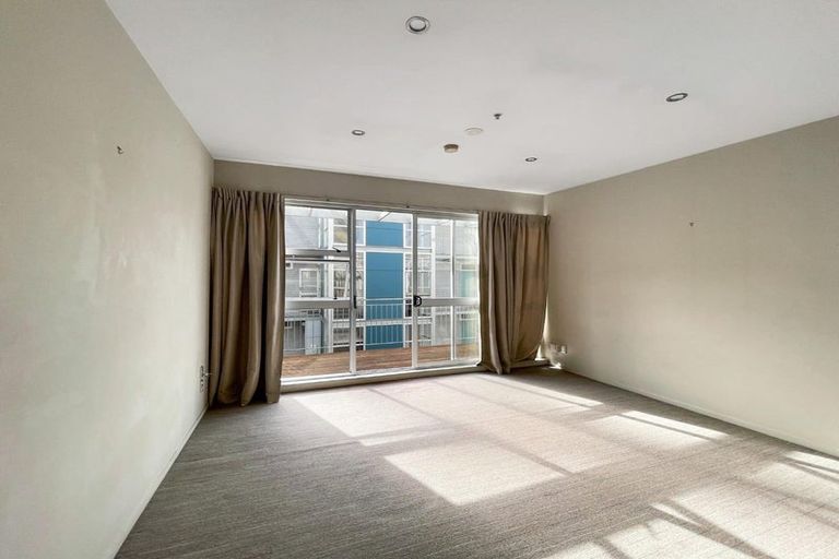 Photo of property in 1/143g Carlton Gore Road, Newmarket, Auckland, 1023