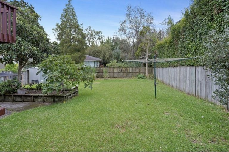 Photo of property in 20 Linwood Avenue, Forrest Hill, Auckland, 0620