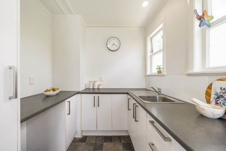 Photo of property in 28 Judd Crescent, Naenae, Lower Hutt, 5011