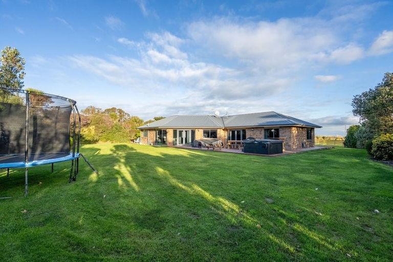Photo of property in 673 Penny Road, Rongotea, Palmerston North, 4479