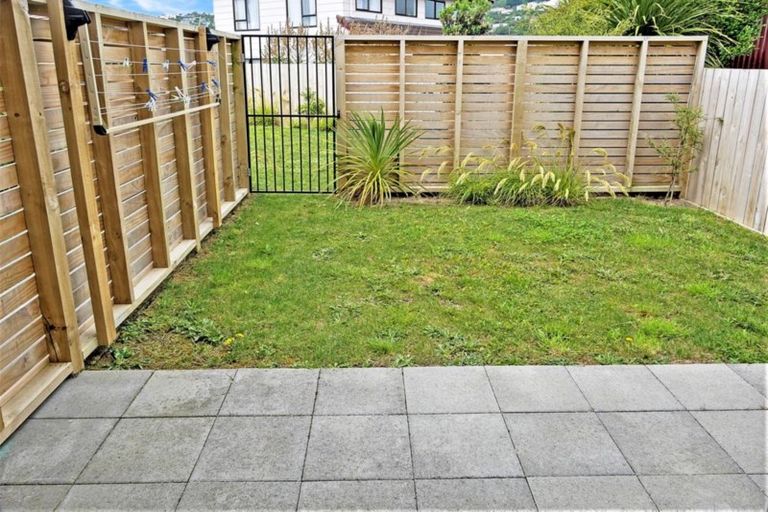 Photo of property in 2 Stone Street, Miramar, Wellington, 6022