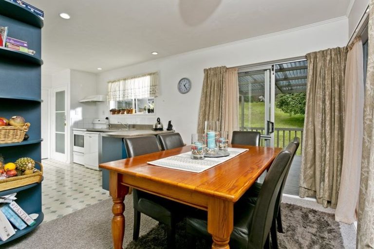 Photo of property in 57 Oaktree Avenue, Browns Bay, Auckland, 0630