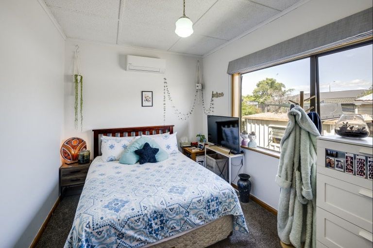 Photo of property in 5 Flanders Avenue, Onekawa, Napier, 4110