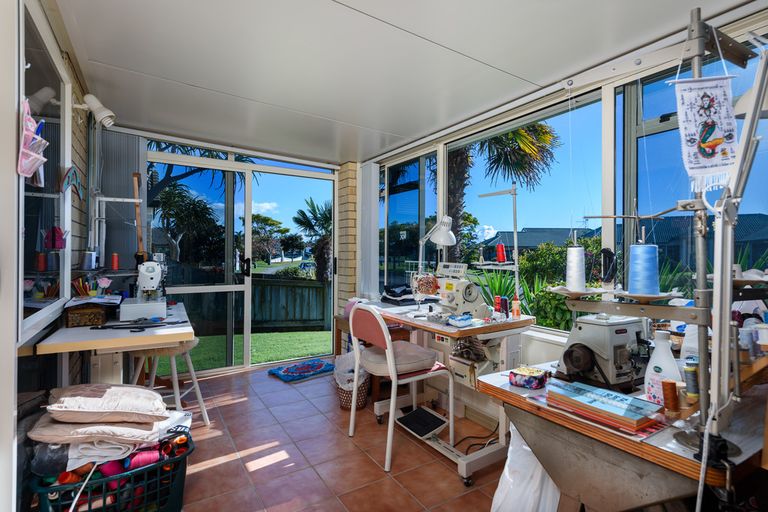 Photo of property in 23 Pacific Cove Drive, Papamoa Beach, Papamoa, 3118