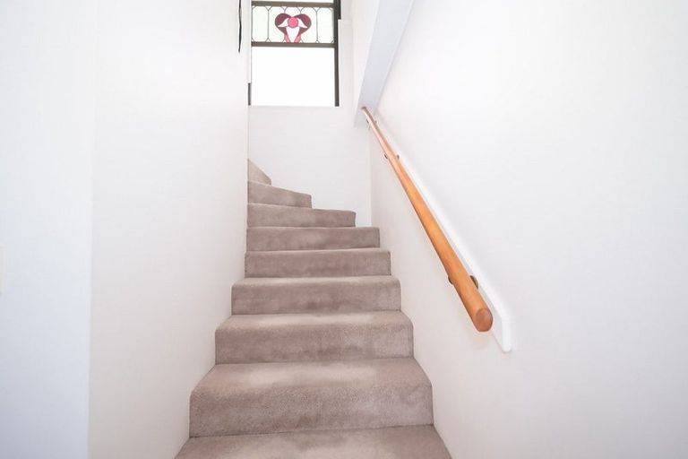 Photo of property in 15 Te Haumi Drive, Paihia, 0200