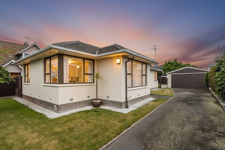 Photo of property in 23 Colman Avenue, Sockburn, Christchurch, 8042