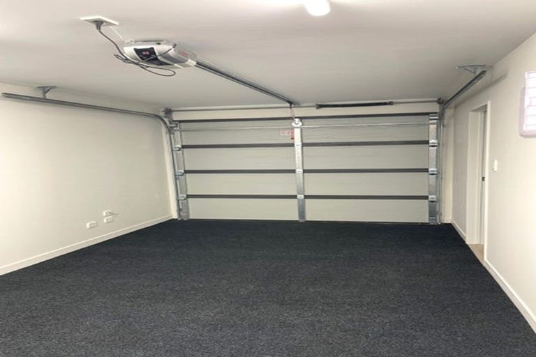 Photo of property in 5/388 Glenfield Road, Glenfield, Auckland, 0629