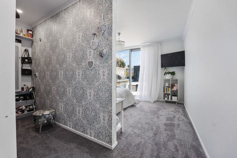 Photo of property in 64 Cloten Road, Stratford, 4332