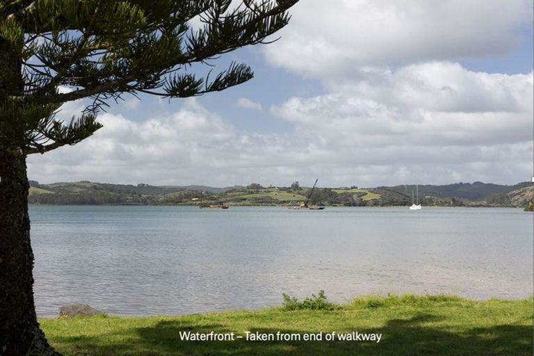 Photo of property in 8 Whitecaps Place, Hihi, Mangonui, 0494