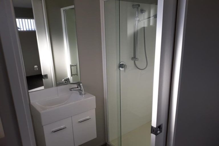 Photo of property in 60 Brockworth Place, Riccarton, Christchurch, 8011