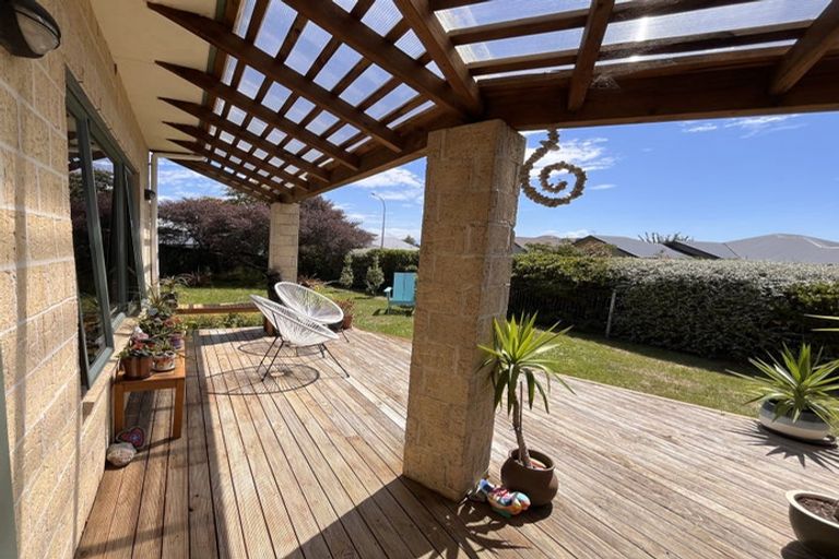 Photo of property in 17 Kingsford Drive, Stoke, Nelson, 7011