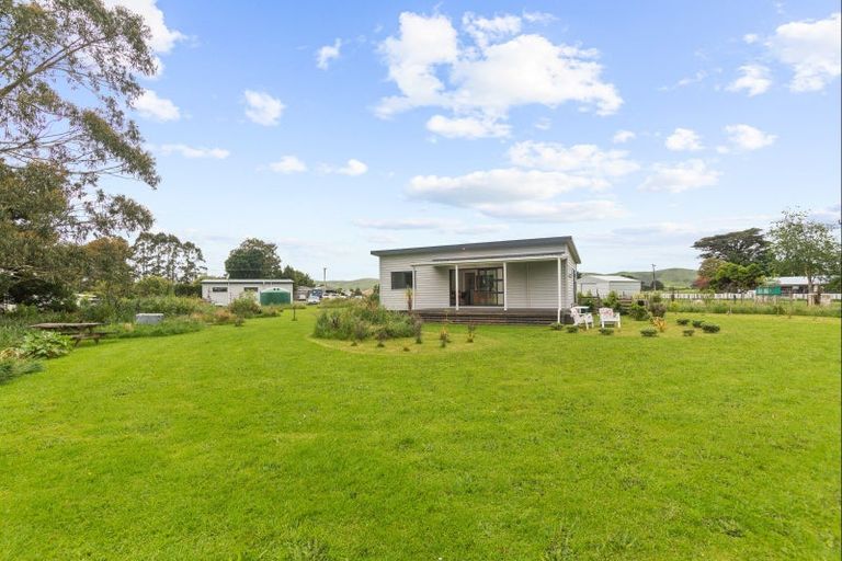 Photo of property in 82 High Street, Eketahuna, 4900