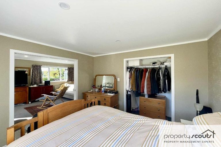 Photo of property in 12 Te Ngaere Place, Merrilands, New Plymouth, 4312