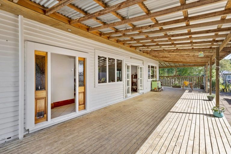 Photo of property in 6 Simon Road, Raglan, 3225
