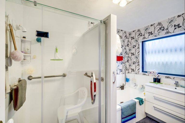 Photo of property in 2/7 Wilton Row, Taradale, Napier, 4112