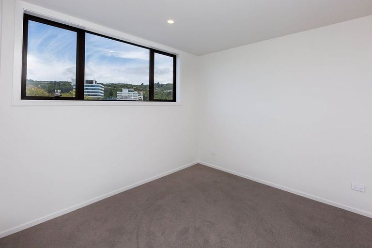 Photo of property in 12/1 Myrtle Street, Hutt Central, Lower Hutt, 5010