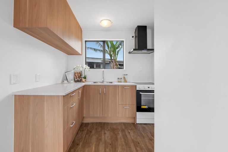 Photo of property in 2/17 Coombe Avenue, Otara, Auckland, 2023