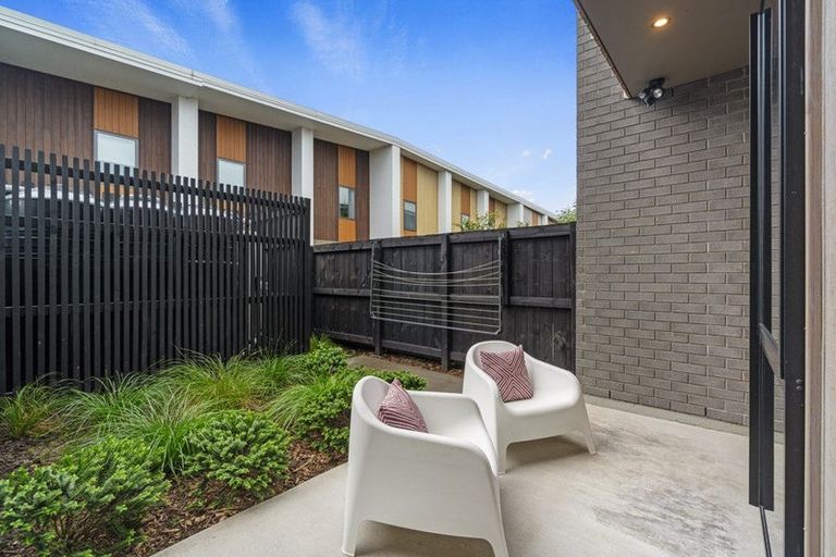 Photo of property in 6 Arvo Lane, Hobsonville, Auckland, 0616