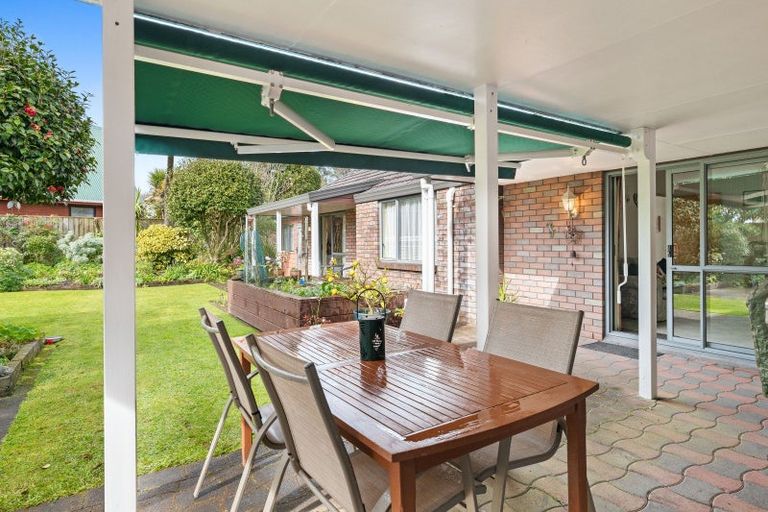 Photo of property in 35 Manu Crescent, Upper Vogeltown, New Plymouth, 4310