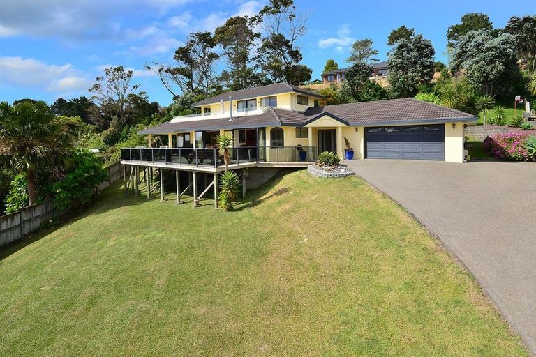 Photo of property in 10 Careen Grove, Gulf Harbour, Whangaparaoa, 0930