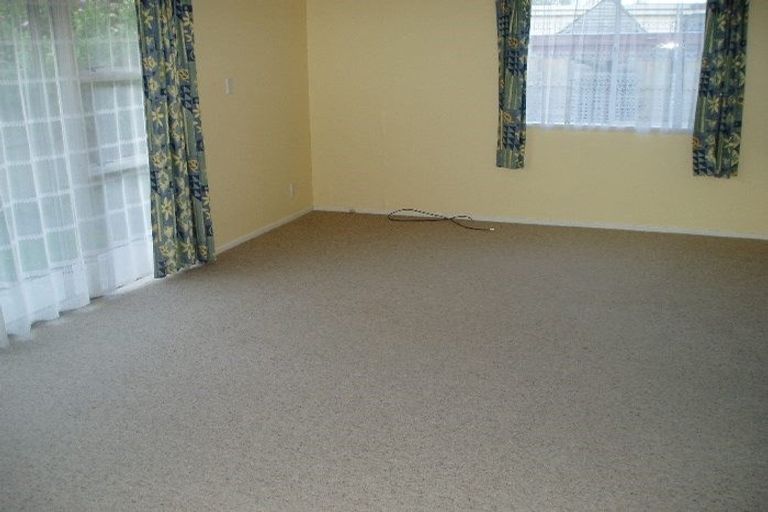 Photo of property in 2/5 Charles Street, Belmont, Lower Hutt, 5010