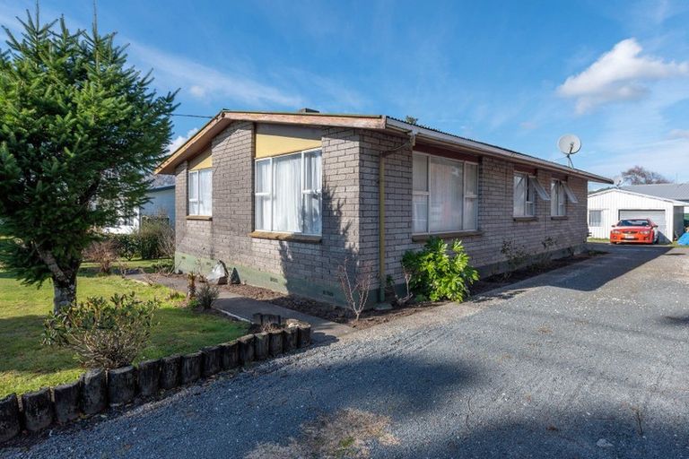 Photo of property in 298 Malfroy Road, Pomare, Rotorua, 3015