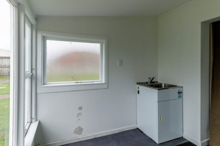 Photo of property in 46 Lowe Street, Avenal, Invercargill, 9810