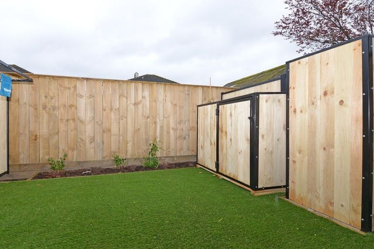 Photo of property in 7/5 Milne Crescent, Taita, Lower Hutt, 5011