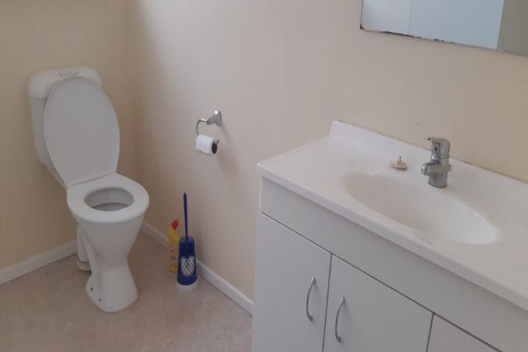 Photo of property in 23a Kent Street, Carterton, 5713