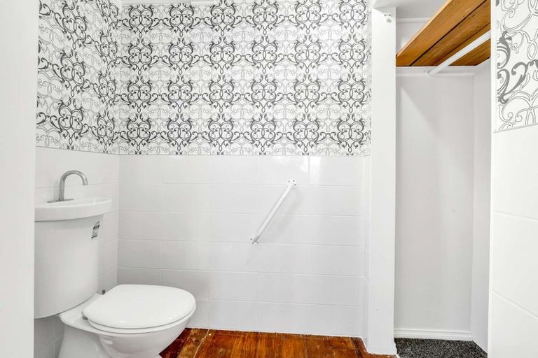 Photo of property in 14 Kawatiri Avenue, Gonville, Whanganui, 4501