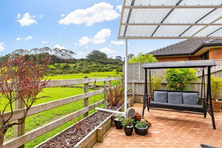 Photo of property in 68 South Kensington Way, Henderson, Auckland, 0612