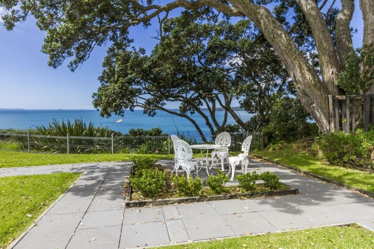 Photo of property in 5/21 Clifton Road, Hauraki, Auckland, 0622