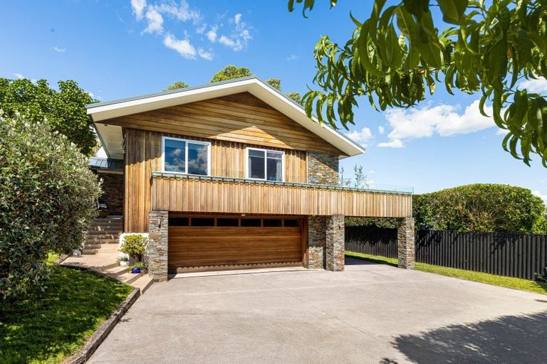 Photo of property in 21a Castor Bay Road, Castor Bay, Auckland, 0620