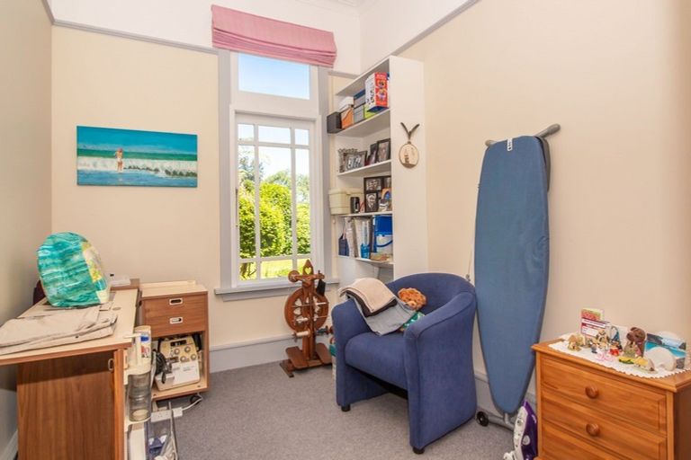 Photo of property in 145 Russell Street, Westport, 7825